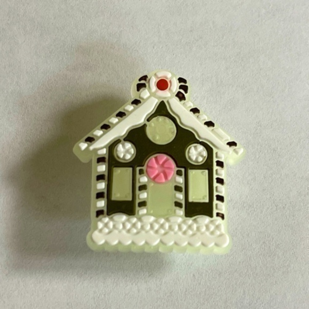 Gingerbread Croc Charm
